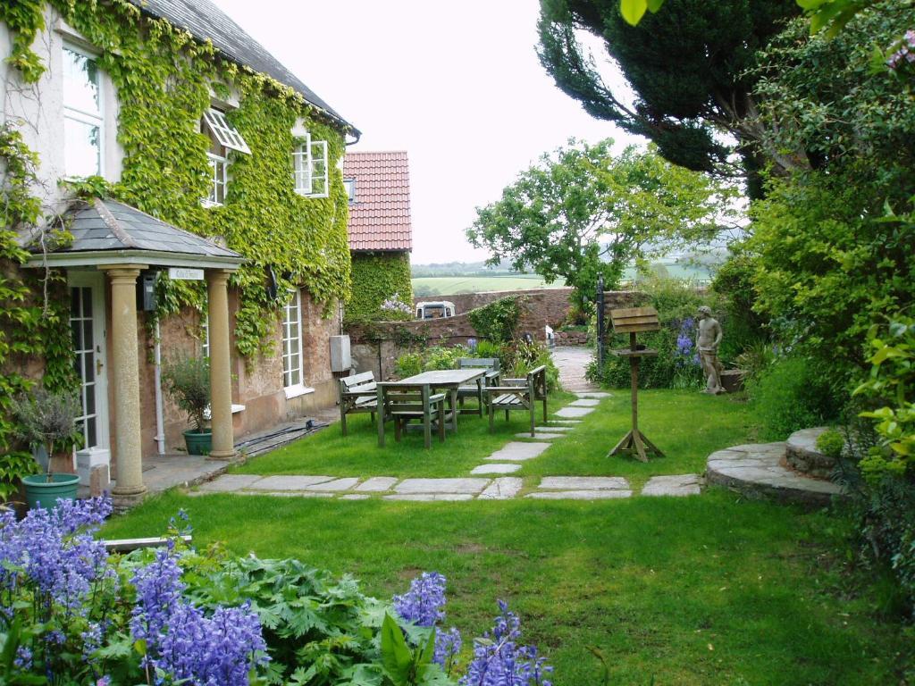 Bed and Breakfast Catwell House Williton Экстерьер фото